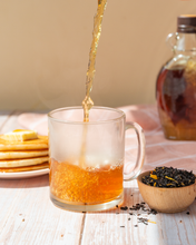 Load image into Gallery viewer, Sweet Canadian Maple Black Tea